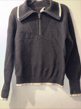 LOFT Women’s size small half-Zip Collar Sweater in black with Cream Trim